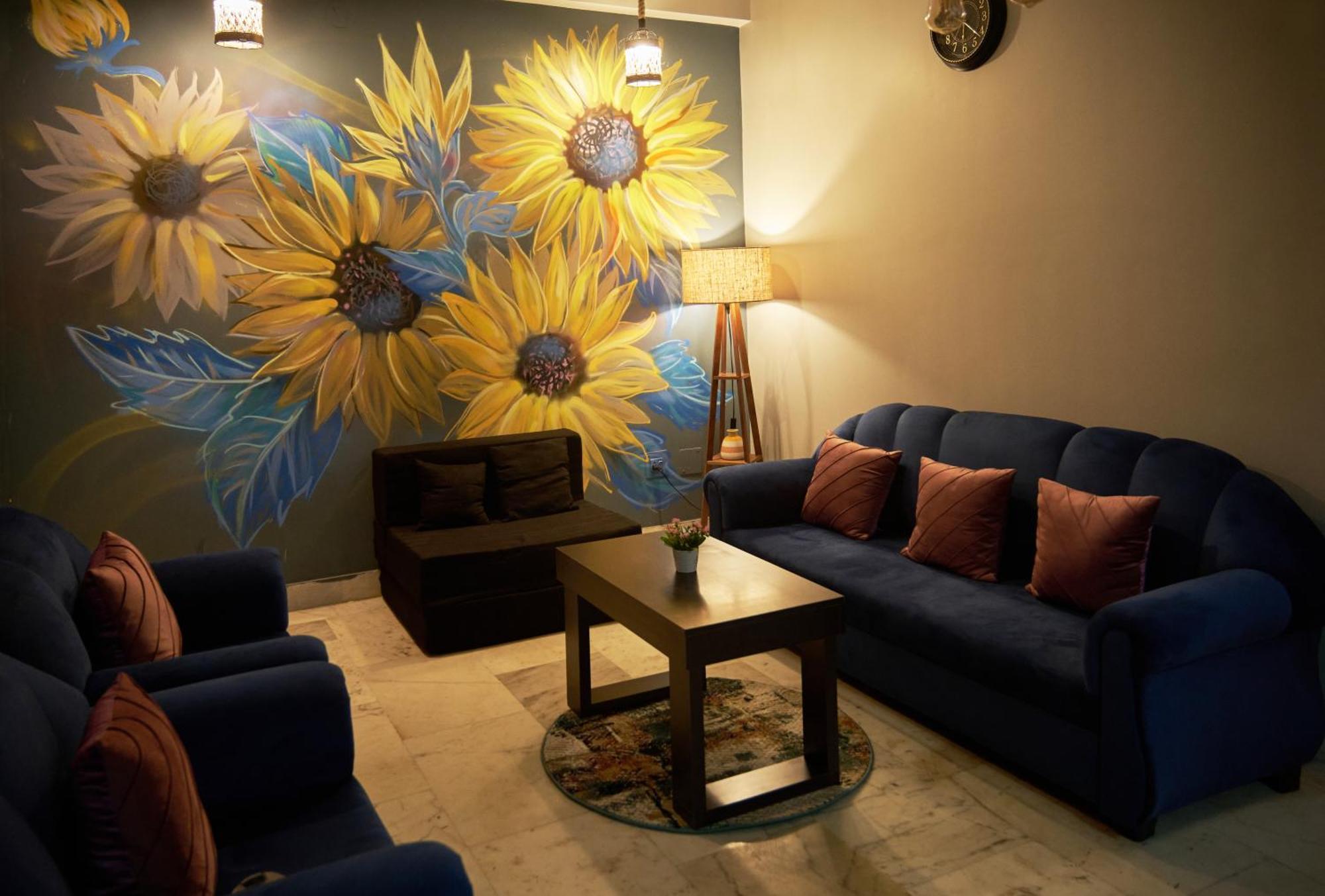 Homestay Malini Homes Unit - 1 *