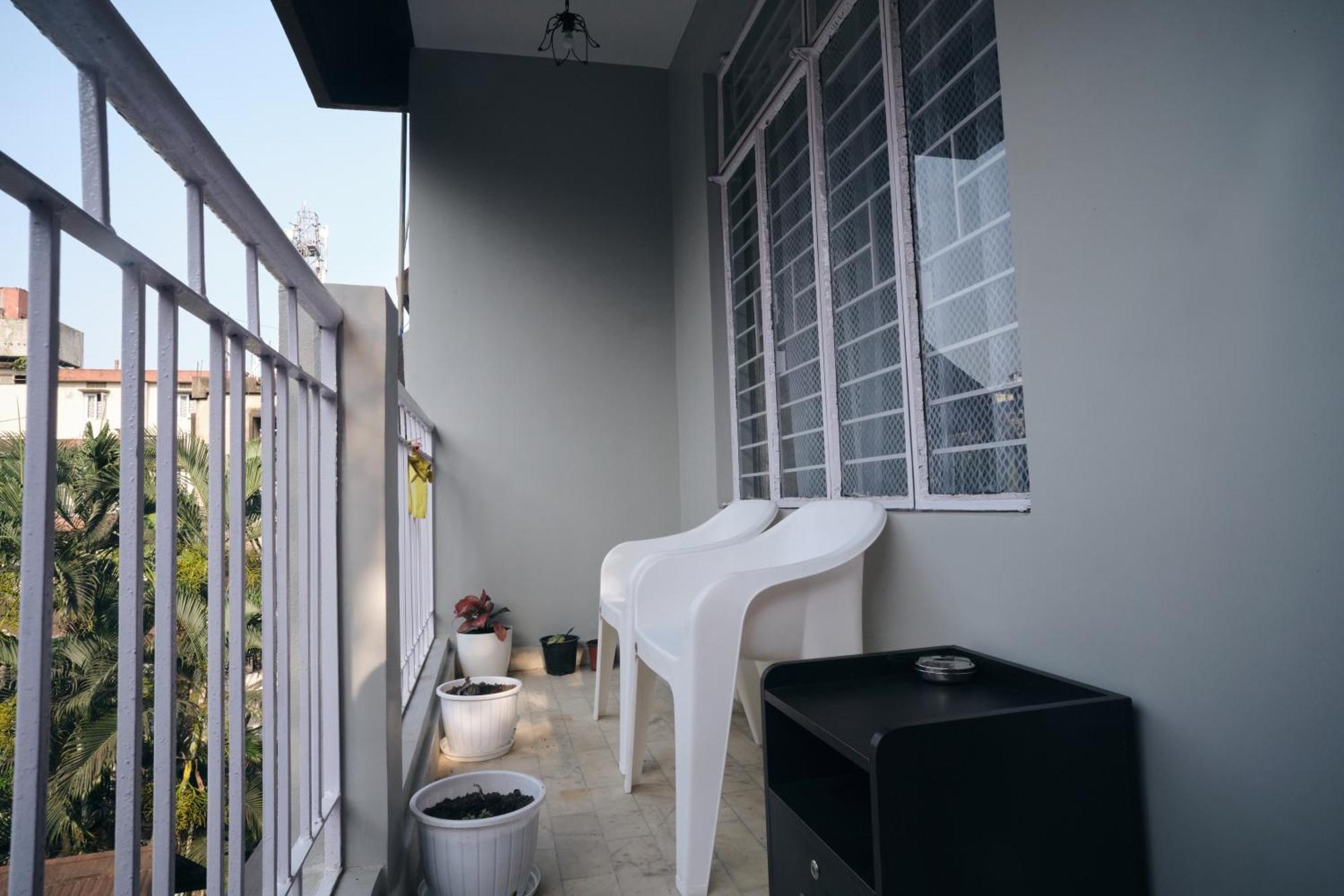 Homestay Malini Homes Unit - 1 Guwahati